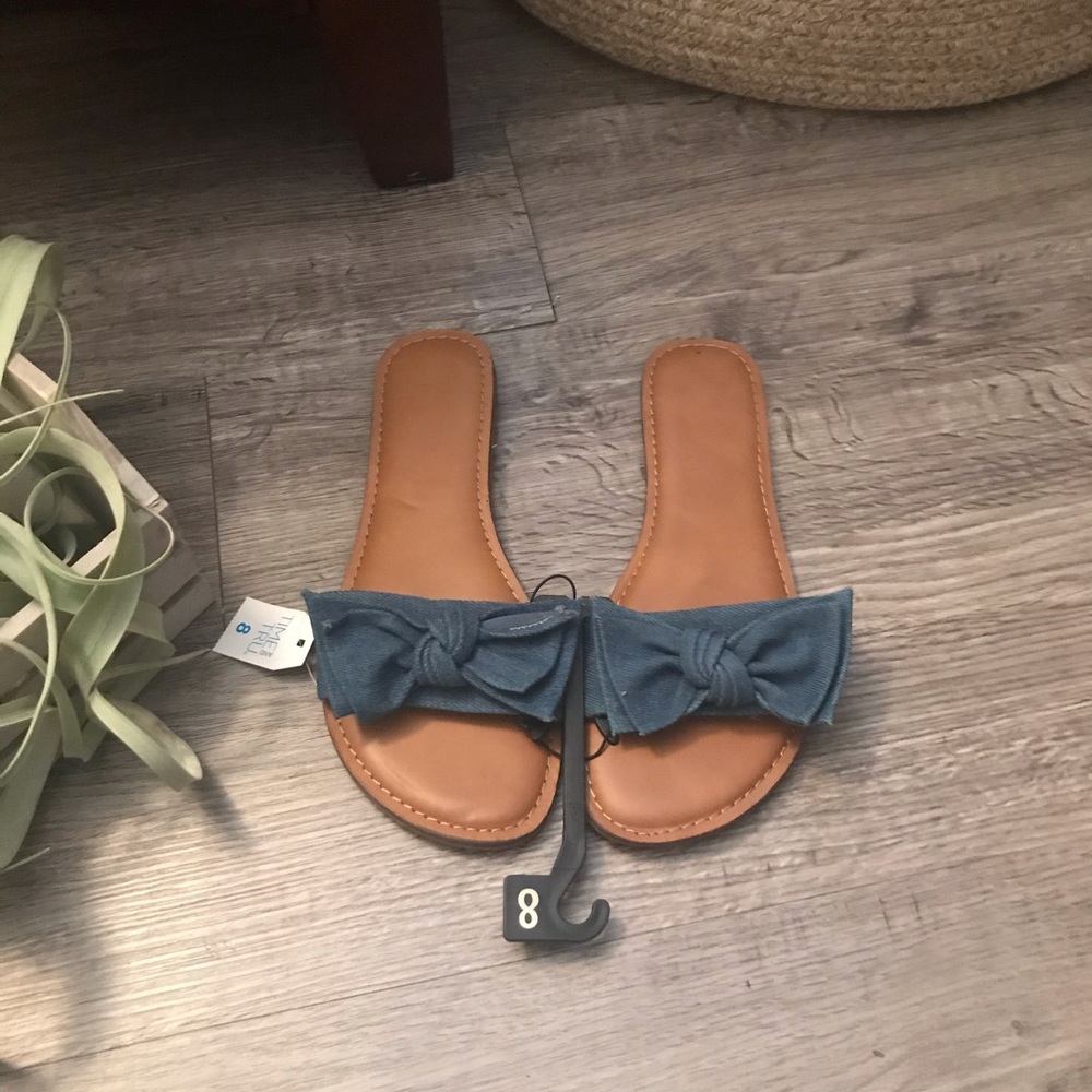 Time and Tru Deniun Bow Sandals, NWT